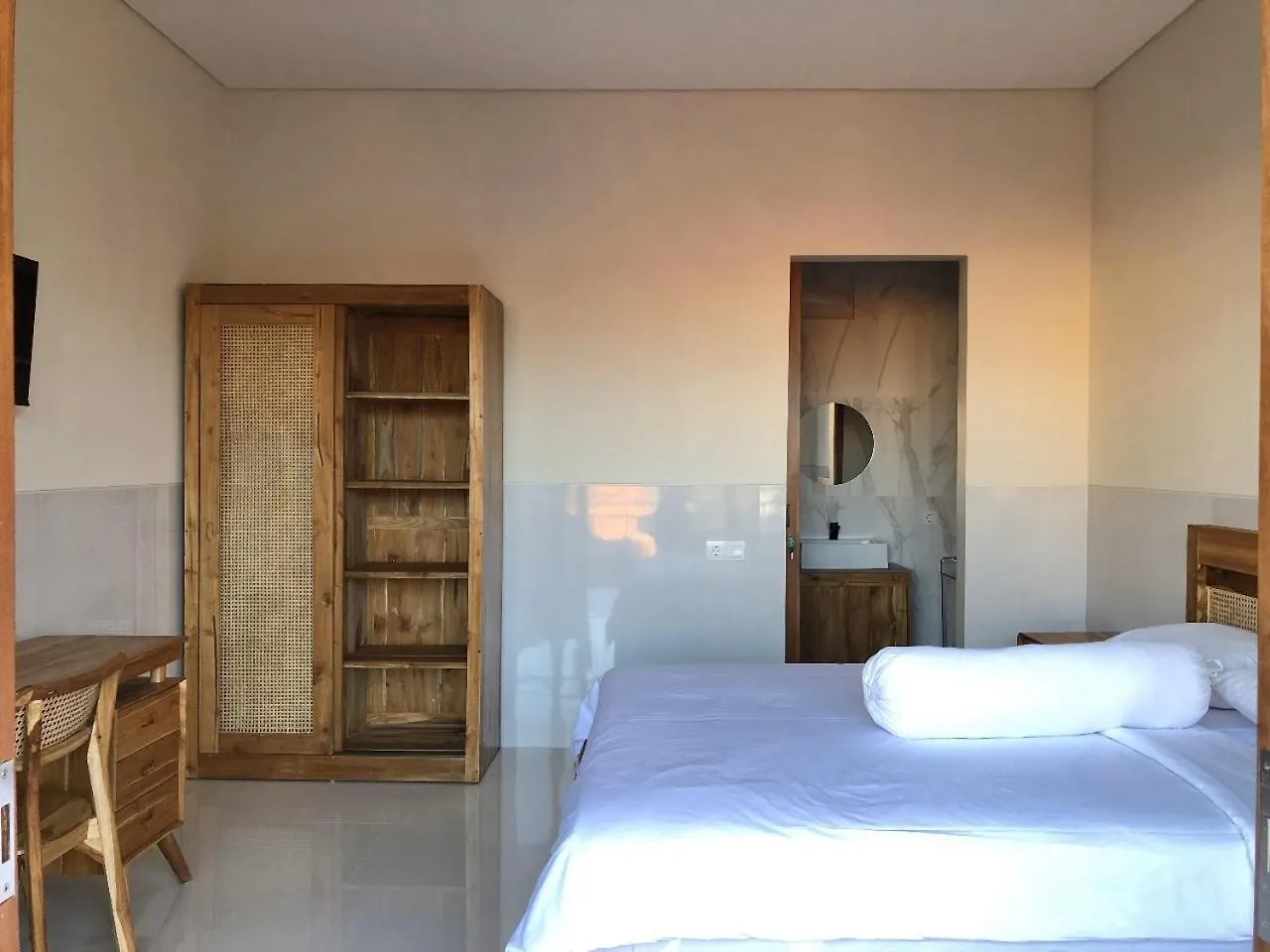 Surya Homestay Seminyak