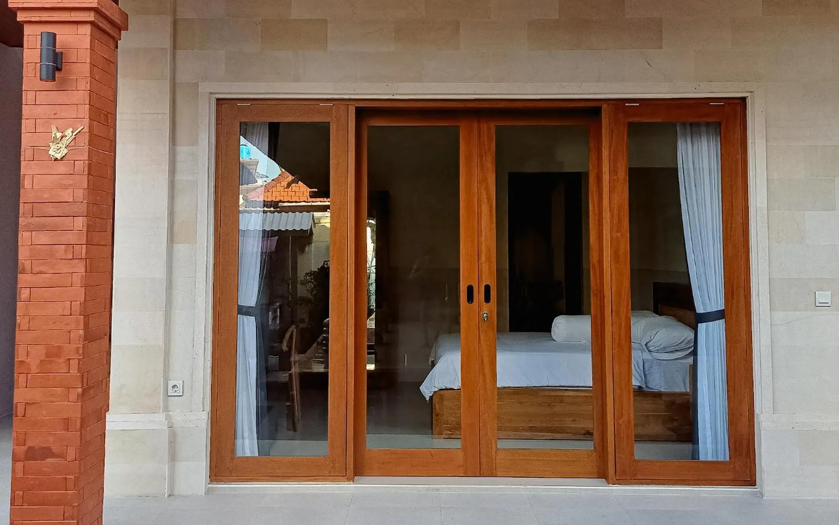Surya Homestay Seminyak Penzion